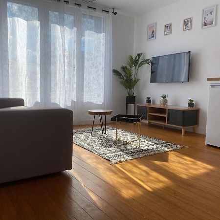 Les Rives Saint Symphorien, Appartements Meubles Longeville-les-Metz Zewnętrze zdjęcie