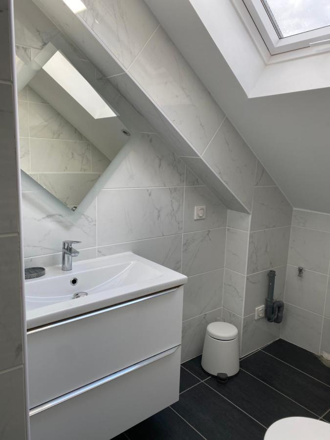 Les Rives Saint Symphorien, Appartements Meubles Longeville-les-Metz Zewnętrze zdjęcie