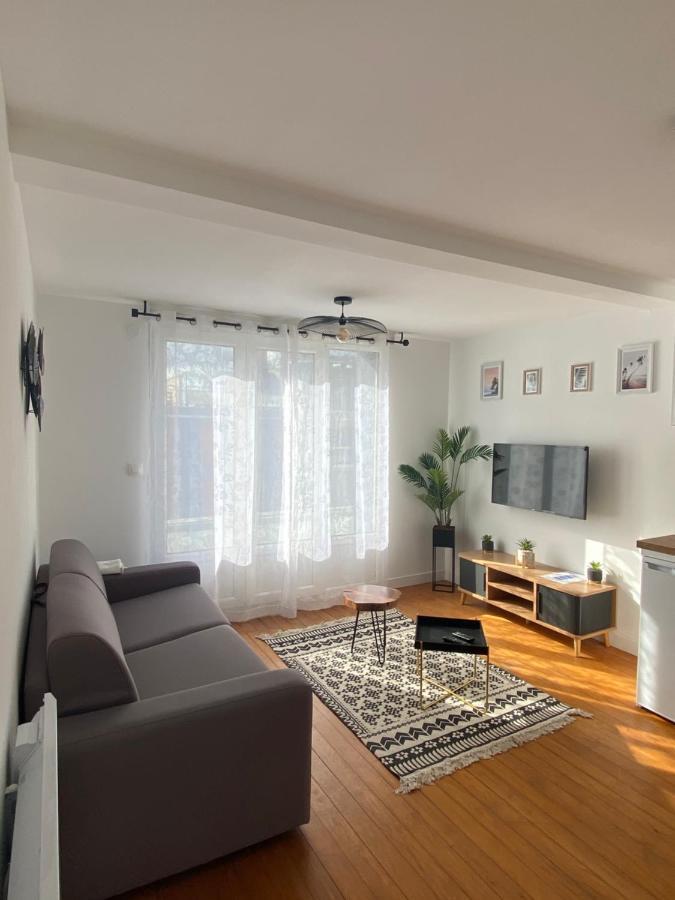 Les Rives Saint Symphorien, Appartements Meubles Longeville-les-Metz Zewnętrze zdjęcie