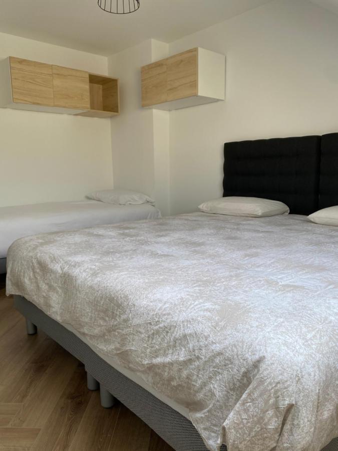 Les Rives Saint Symphorien, Appartements Meubles Longeville-les-Metz Zewnętrze zdjęcie