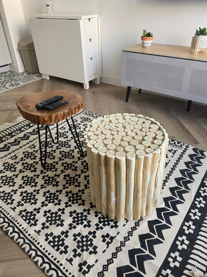 Les Rives Saint Symphorien, Appartements Meubles Longeville-les-Metz Zewnętrze zdjęcie